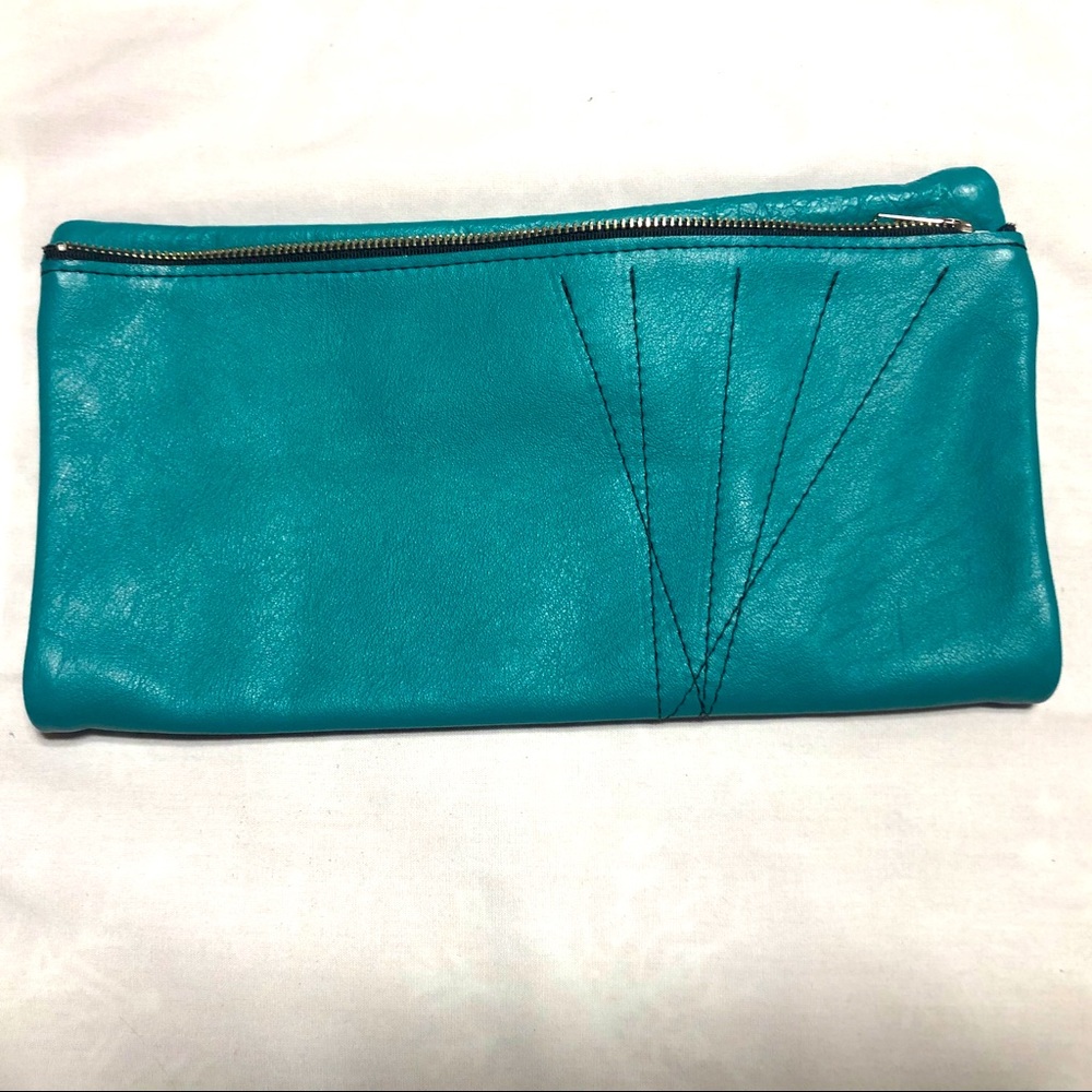 Mossbag Foldout Clutch